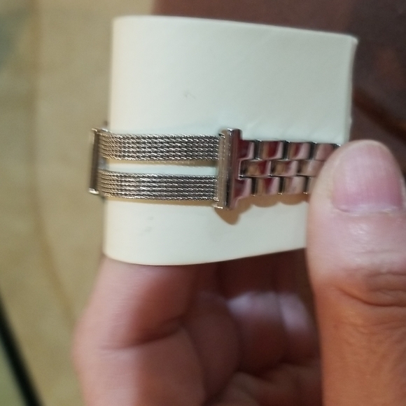 Kenneth Cole watch - Picture 2 of 6